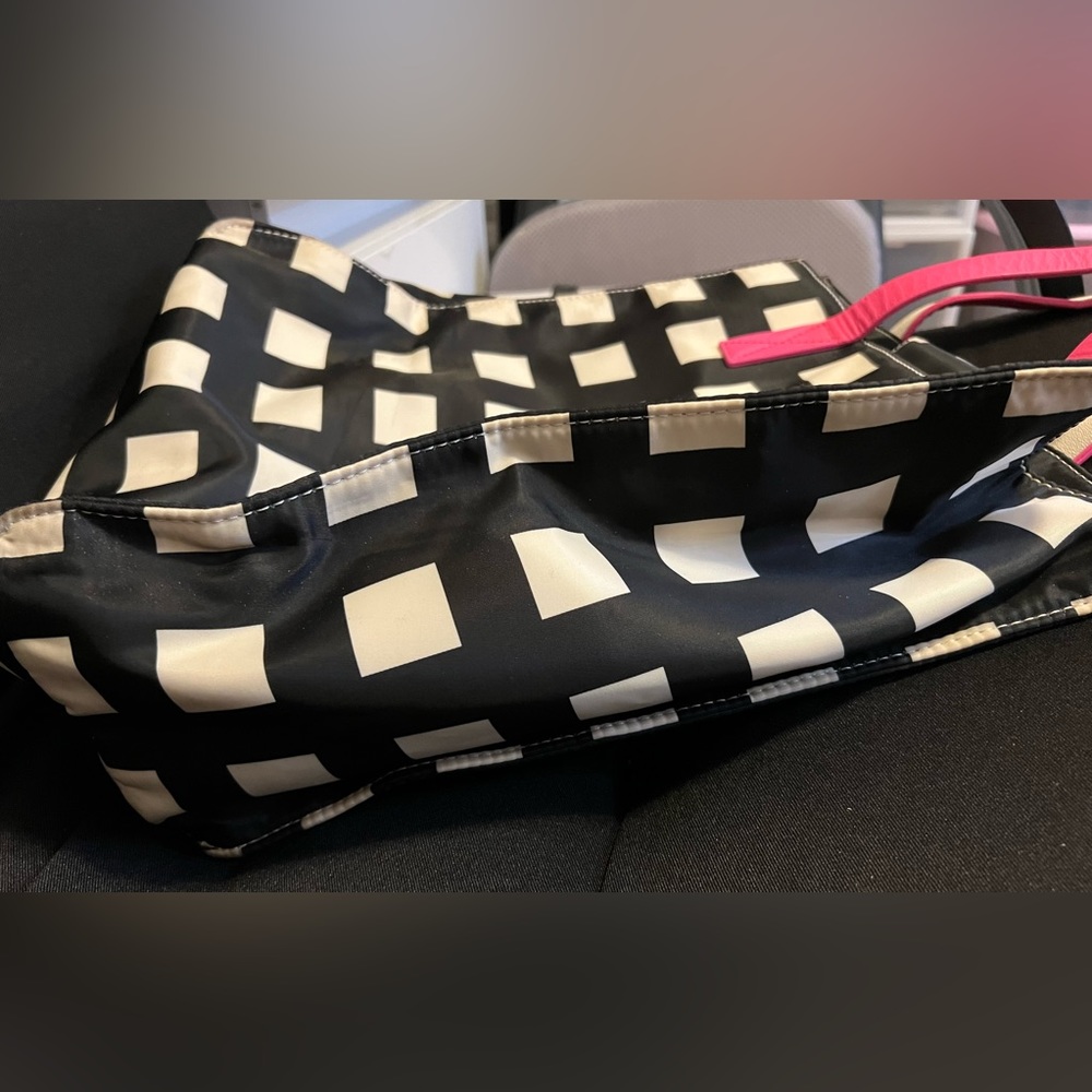 Used Kate Spade Bag - Picture 3 of 6